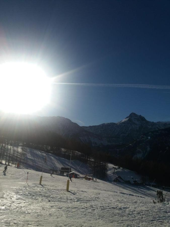 Deacons Lodge Bardonecchia Exteriör bild