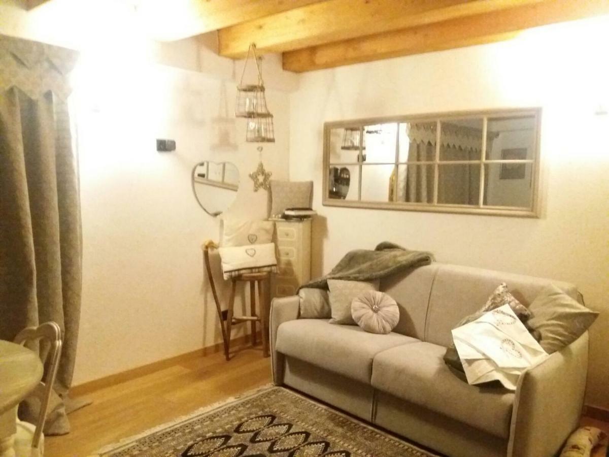 Deacons Lodge Bardonecchia Exteriör bild